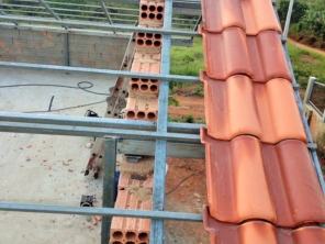 Foto de BotuPortões Serralheria em Botucatu, SP por Solutudo