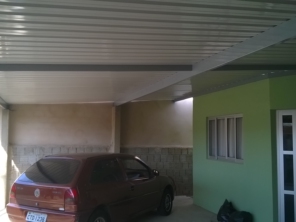 Foto de BotuPortões Serralheria em Botucatu, SP por Solutudo