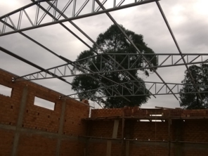 Foto de BotuPortões Serralheria em Botucatu, SP por Solutudo