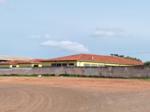 Foto de Escola Walter Carrer em São Manuel, SP por Solutudo