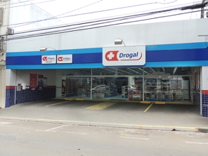 Foto de Rede Drogal - Loja 1 Rua Amando em Botucatu, SP por Solutudo