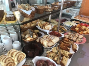 Foto de Padaria e Confeitaria 2 Meninas em Botucatu, SP por Solutudo