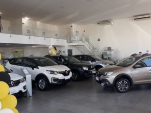 Foto de Proeste Renault em Marília, SP por Solutudo
