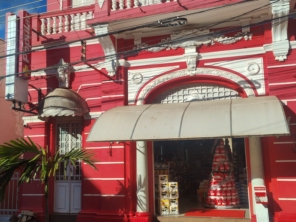 Foto de Drogaria Total Popular em São Manuel, SP por Solutudo