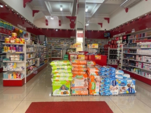 Foto de Drogaria Total Popular em São Manuel, SP por Solutudo