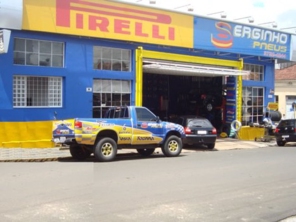 Foto de Serginho Pneus em Avaré, SP por Solutudo