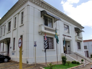 Foto de Câmara Municipal de São Manuel em São Manuel, SP por Solutudo