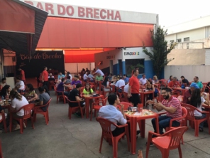 Foto de Bar do Brecha em Bauru, SP por Solutudo