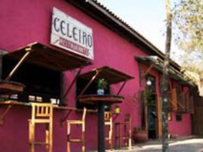 Foto de Celeiro Restaurante em Botucatu, SP por Solutudo