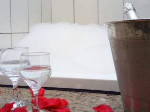 Foto de In Love Motel em São Manuel, SP por Solutudo
