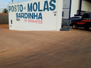 Foto de Posto de Molas Sardinha em Pederneiras, SP por Solutudo