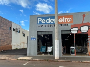Foto de Pederletro Ferragens - Loja 1 em Pederneiras, SP por Solutudo