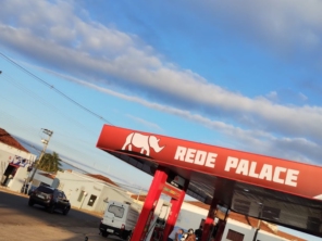 Foto de Posto Serviço Irmãos Nogueira em Pederneiras, SP por Solutudo