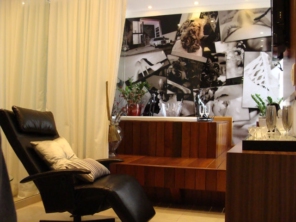 Foto de Eduardo Froes Cabelo & Estética em Jaú, SP por Solutudo