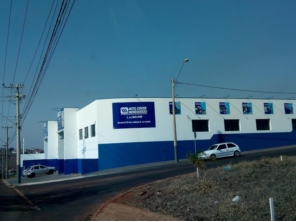 Foto de Auto Center Meneghesso em Barra Bonita, SP por Solutudo