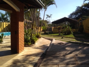 Foto de Chácara Convívio Tortorella em Botucatu, SP por Solutudo