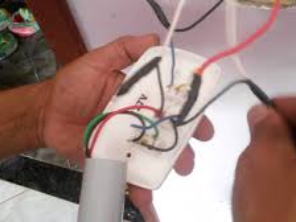 Foto de Eduardo Eletricista em Botucatu, SP por Solutudo