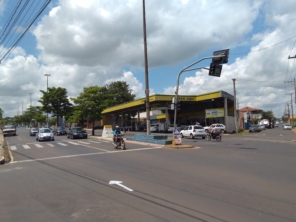 Foto de Auto Posto Canaan em São Manuel, SP por Solutudo