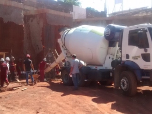 Foto de Gruppi Concreto em São Manuel, SP por Solutudo