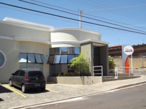 Foto de Clínica Melius em Botucatu, SP por Solutudo