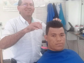Foto de Alonso Barbeiro em Lençóis Paulista, SP por Solutudo