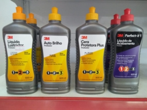 Líquido Lustrador, auto brilho, cera protetora e o líquido de acabamento - produtos da marca 3M