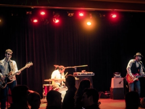 Foto de Banda Saloon em Botucatu, SP por Solutudo