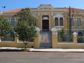 Foto de Emef Eliazar Braga em Pederneiras, SP por Solutudo