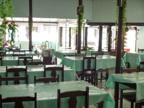 Foto de Restaurante Happy Home em Assis, SP por Solutudo