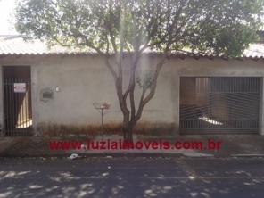 Foto de Luzia Imóveis em Assis, SP por Solutudo