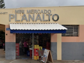 Foto de Mercado Planalto em São Manuel, SP por Solutudo