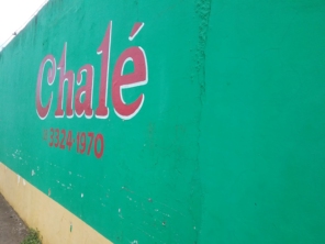 Foto de Chalé Madeiras em Assis, SP por Solutudo