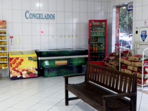 Foto de Colina Casa de Carnes em Ourinhos, SP por Solutudo