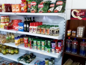 Foto de Colina Casa de Carnes em Ourinhos, SP por Solutudo