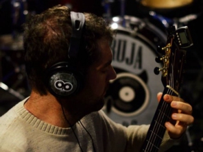 Foto de Coruja Records em Jaú, SP por Solutudo