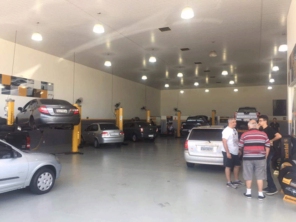 Foto de Pax Pneus Continental Botucatu em Botucatu, SP por Solutudo