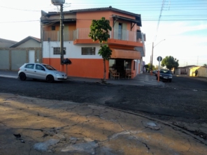 Foto de Padaria Leticia em São Manuel, SP por Solutudo