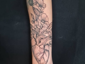 Foto de Grilo Tattoo em Barra Bonita, SP por Solutudo