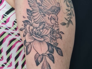 Foto de Grilo Tattoo em Barra Bonita, SP por Solutudo