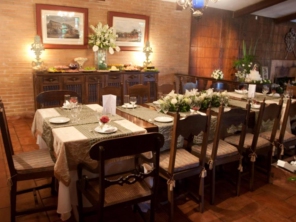 Foto de Buffet Holy Water em Santa Cruz do Rio Pardo, SP por Solutudo
