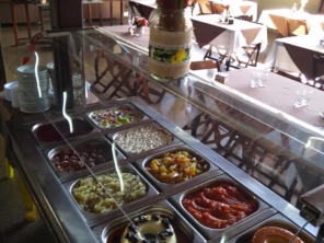 Foto de Restaurante O Casarão em Santa Cruz do Rio Pardo, SP por Solutudo