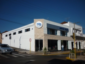 Foto de Móveis Regina em Santa Cruz do Rio Pardo, SP por Solutudo