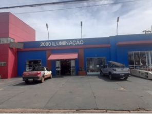Foto de 2000 Iluminação em Avaré, SP por Solutudo