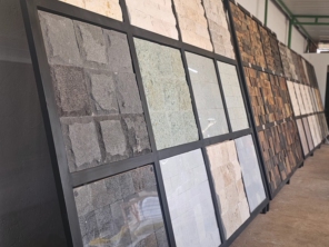 Foto de KonstruLaer Pedras Decorativas em Ourinhos, SP por Solutudo