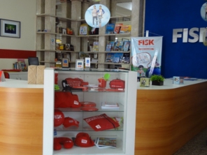 Foto de Fisk Itatiba em Itatiba, SP por Solutudo