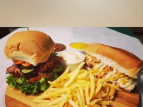 Foto de Tropical -  Lanches e Pizzas em Itatiba, SP por Solutudo