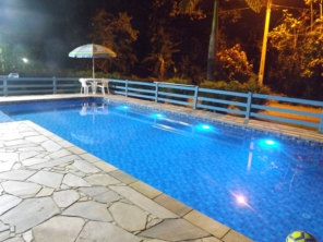 Foto de Francis Hotel Pousada em Caraguatatuba, SP por Solutudo