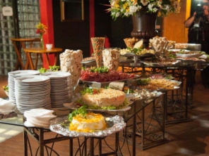 Foto de Buffet Zenilda Magalhães em Birigui, SP por Solutudo