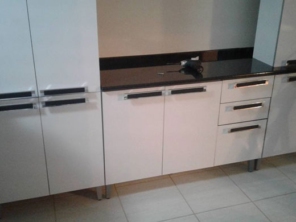 Foto de Décóra móveis madeira e MDF montagem fabricação reformas e instalação de portas prestação de serviço em Ourinhos, SP por Solutudo