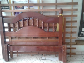 Cama de casal entrega no local valor R$450,00 com 5 anos de garantia.